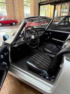 Image 14/17 of Mercedes-Benz 190 SL (1961)