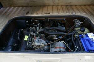 Image 17/19 de Volkswagen T3 Caravelle CL 1.6 (1984)