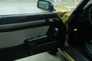 Image 17/50 de Mercedes-Benz 280 SLC (1977)