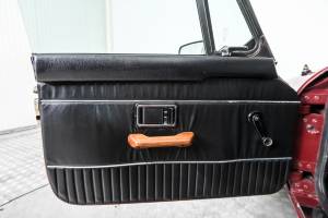 Bild 13/50 von MG MGB GT V8 (1976)