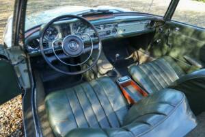 Bild 36/50 von Mercedes-Benz 230 SL (1967)