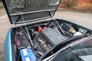 Afbeelding 53/65 van Ferrari 365 GTB&#x2F;4 Daytona (1972)