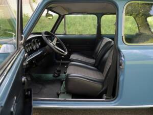 Bild 17/32 von Innocenti Mini Cooper 1300 (1973)