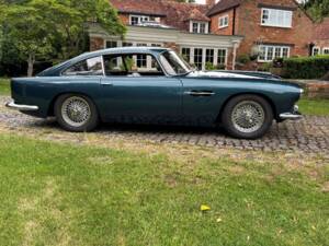 Image 14/30 de Aston Martin DB 4 (1959)
