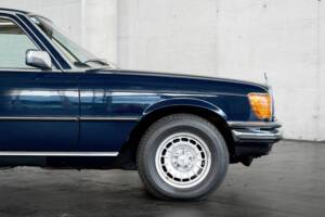 Imagen 34/50 de Mercedes-Benz 450 SEL 6,9 (1979)