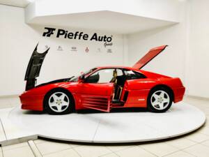 Afbeelding 23/33 van Ferrari 348 TB (1990)