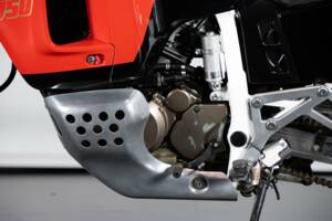 Bild 17/50 von Honda DUMMY (1991)