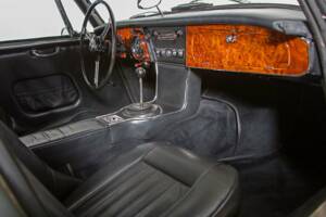 Afbeelding 7/20 van Austin-Healey 3000 Mk III (BJ8) (1966)