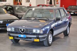 Image 4/29 of Alfa Romeo Giulietta 1.8 (1983)