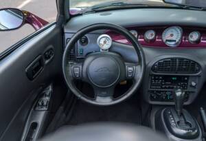 Image 21/29 of Plymouth Prowler (1999)