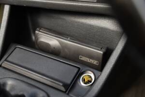 Afbeelding 43/48 van BMW 325i (1990)