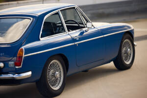 Image 8/100 de MG MGC GT (1970)