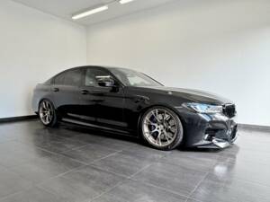 Bild 1/31 von BMW M5 xDrive (2021)