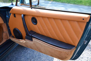 Image 20/25 of Porsche 911 SC 3.0 (1979)