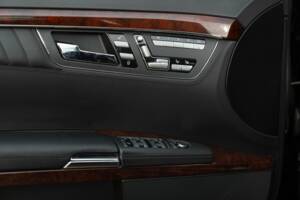 Bild 32/50 von Mercedes-Benz S 600 L (2007)