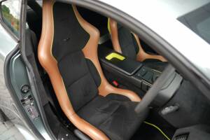 Bild 13/50 von Aston Martin V8 Vantage AMR (2018)