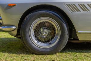 Imagen 38/47 de Ferrari 330 GT 2+2 (1964)