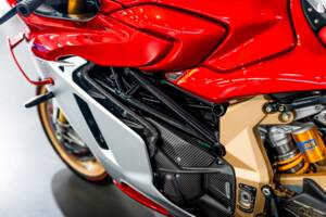 Bild 22/38 von MV Agusta DUMMY (2011)