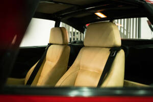 Image 18/33 of Ferrari 348 TS (1990)