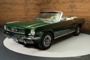 Image 5/8 of Ford Mustang 289 (1966)