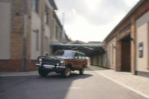 Image 47/96 of Jeep Wagoneer Limited (1982)