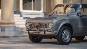 Afbeelding 4/37 van Alfa Romeo Giulia Nuova Super 1600 (1965)