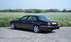 Obraz 32/50 pojazdu Jaguar XJR Super V8 (2004)