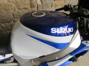 Bild 14/37 von Suzuki DUMMY (2002)