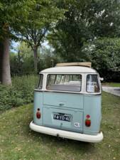 Bild 8/8 von Volkswagen T1 Brasil 1.6 (1974)