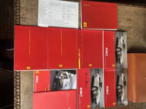 Afbeelding 61/74 van Ferrari 612 Scaglietti (2006)