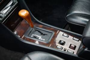 Bild 32/42 von Mercedes-Benz E 320 (1995)