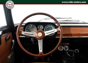 Image 10/15 of Alfa Romeo Giulia Super 1.3 (1972)