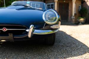 Bild 14/50 von Jaguar XK-E (1967)