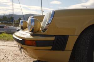 Image 20/77 de Porsche 911 2.7 S (1974)