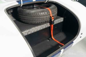 Bild 17/19 von AC Cobra 427 (1965)