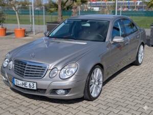 Bild 1/14 von Mercedes-Benz E 220 CDI (2006)