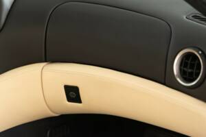 Image 40/47 of Ferrari 550 Maranello (1997)