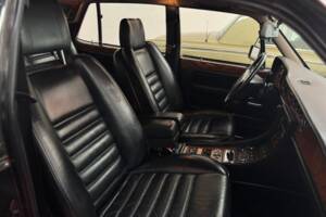 Image 36/37 of Bentley Turbo R (1989)