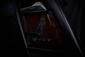 Bild 38/99 von Mercedes-Benz SL 320 (1995)