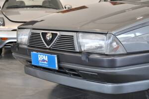 Image 12/34 de Alfa Romeo 75 2.0 Twin Spark (1987)