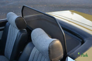 Bild 10/50 von Mercedes-Benz 350 SL (1973)