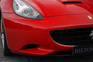 Image 35/50 of Ferrari California (2010)