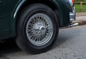 Image 11/31 of Jaguar 340 (1968)