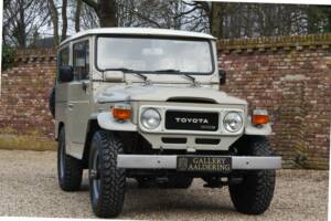 Image 21/50 of Toyota Land Cruiser BJ 40 (1980)