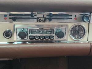 Image 43/58 of Mercedes-Benz 280 SL (1969)