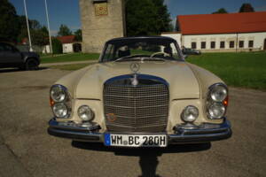 Afbeelding 4/73 van Mercedes-Benz 280 SE (1969)