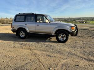 Immagine 7/45 di Toyota Land Cruiser FJ80 (1994)