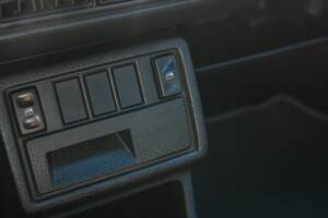 Bild 31/58 von Volkswagen Golf II GTi 1.8 (1988)