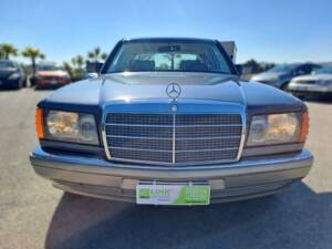 Image 8/50 of Mercedes-Benz 300 SE (1990)