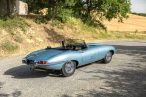 Image 4/50 de Jaguar Type E 3.8 (1964)